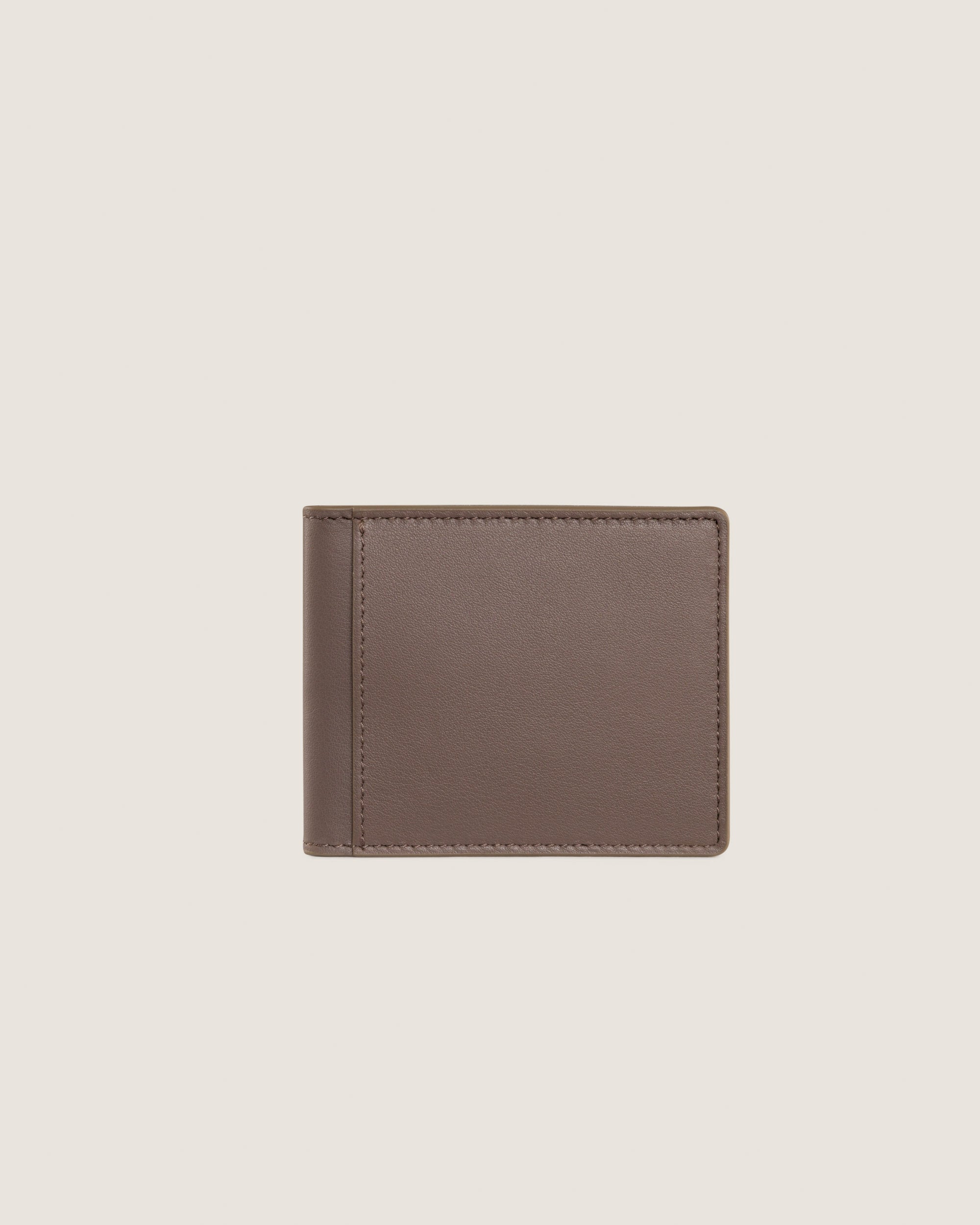 CLASSIC BI-FOLD WALLET